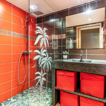 Ferienhaus Holiday Le Rocher