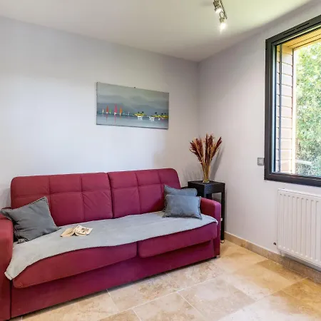 Ferienhaus Holiday Le Rocher *